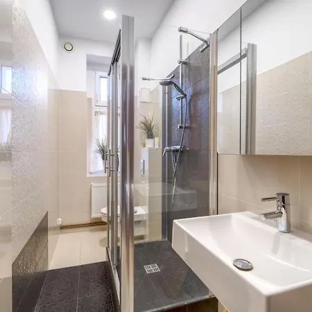 Apartamento Swietojanska Street Parking Gdynia